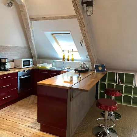Residence Les Trois Jardins Avec Wifi Et Parking Gratuit Sarlat-la-Caneda Exterior photo
