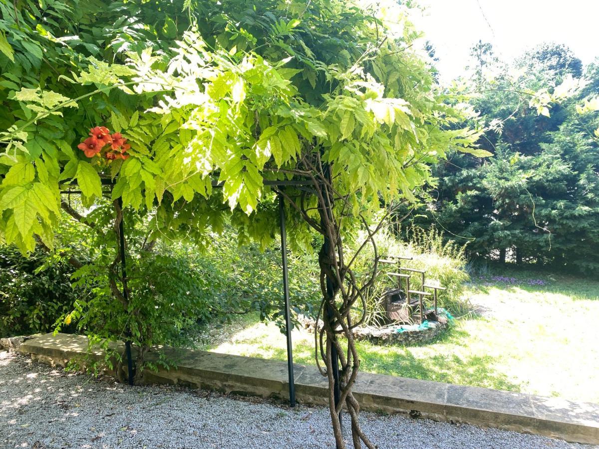 Les Trois Jardins Avec Wifi Et Parking Gratuit Holiday home *