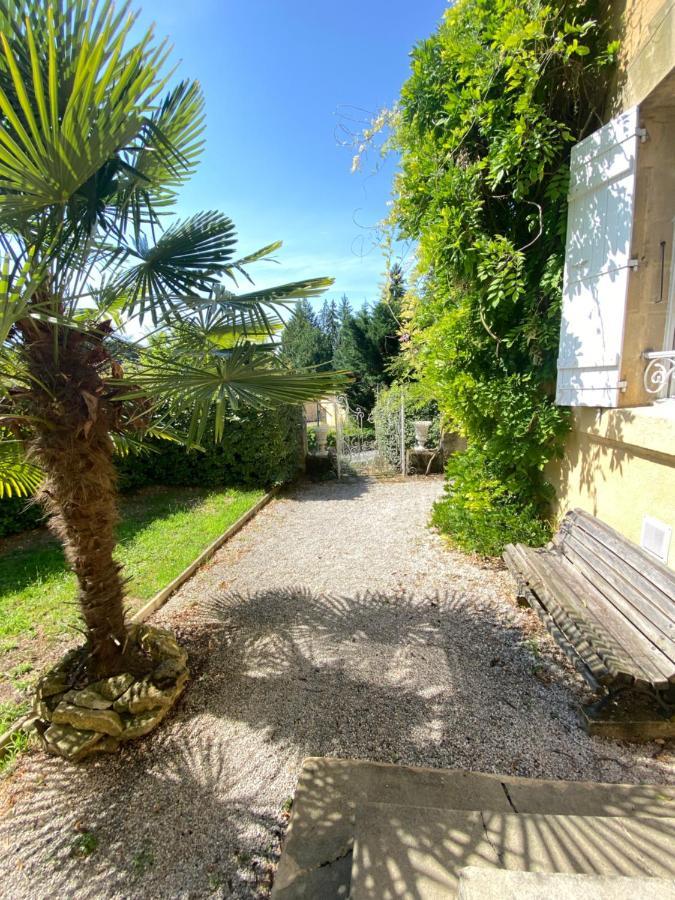 Les Trois Jardins Avec Wifi Et Parking Gratuit Holiday home